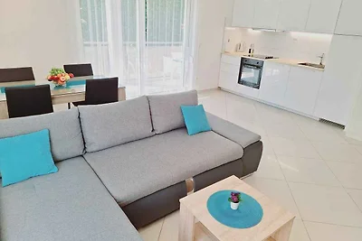 Ferienwohnung mit Blalkon und Klimaanlage