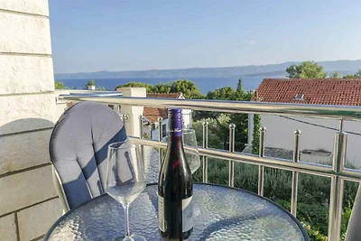 Ferienwohnung mit Balkon und Klimaanlage