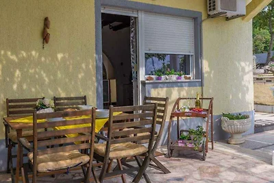 Ferienwohnung mit Terrasse und Klimaanlage