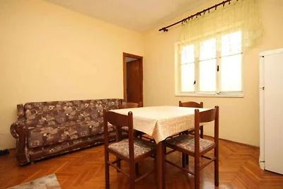 Ferienwohnung mit Terrasse und Meerblick