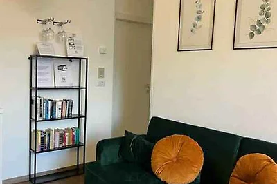 Ferienwohnung mit Pool und Balkon mit