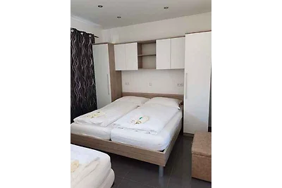 Ferienwohnung nur 40 m von Strand