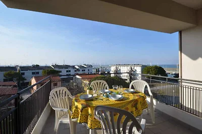 Ferienwohnung mit Klimaanlage, Balkon und