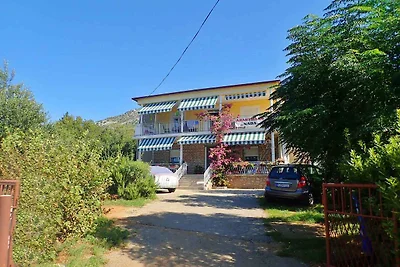 Ferienwohnung mit Klimaanlage und Terrasse