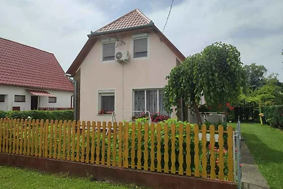 Ferienwohnung nur 300m vom Strand am Balaton
