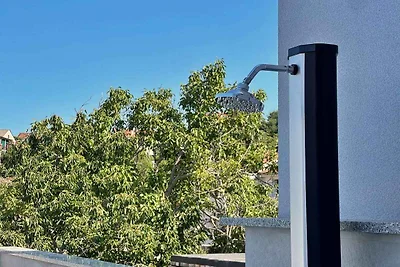 Ferienwohnung mit Klimaanlage und Pool