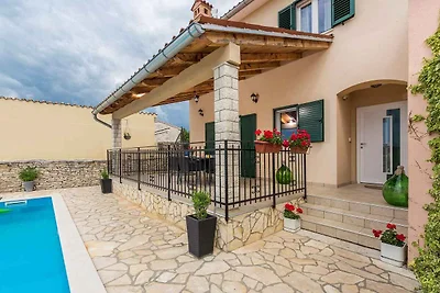 Villa mit Pool