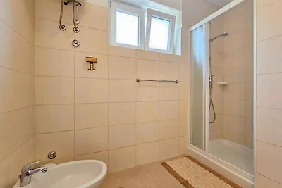 Ferienwohnung mit Klimaanlagen und Internet