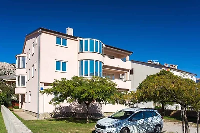 Holiday flat family holiday Baska