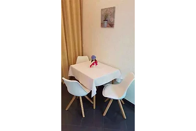 Studio mit Terrasse, Klimaanalge und Internet