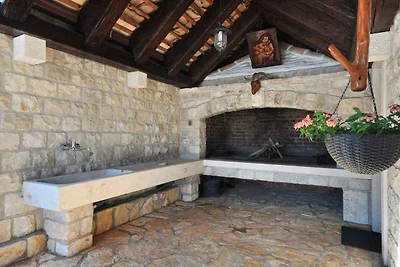 Ferienhaus mit Pool und Klimaanleg