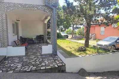Studio mit Klimaanlage und Terrasse