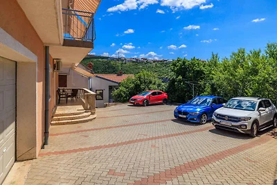 Ferienwohnung mit Terrase und Klimaanlage