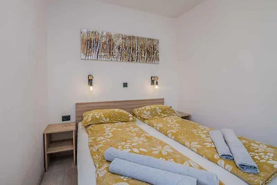 Ferienwohnung mit Balkon und Klimaanlage