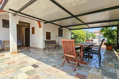 Ferienwohnung mit Terrasse für 4 Personen