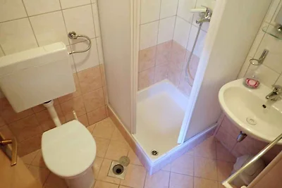 Studio mit Klima und Internet