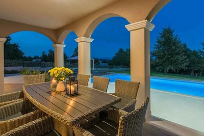 Maison de vacances Vacances relaxation Pazin