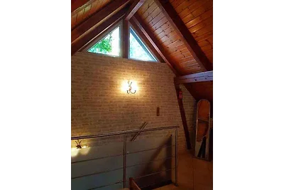 Ferienhaus mit Garten und eigenem Schwimmbad