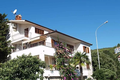 Ferienwohnung mit einen Balkon und Meerblick