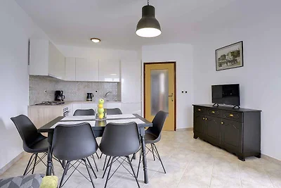 FerienWohnung mit Klimaanlage und Pool