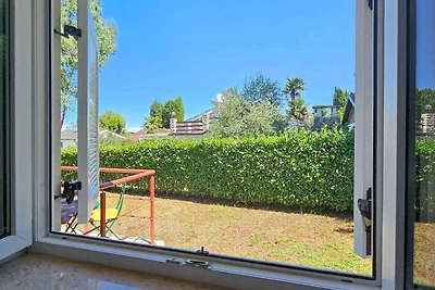 Ferienhaus mit Blick auf den Garten