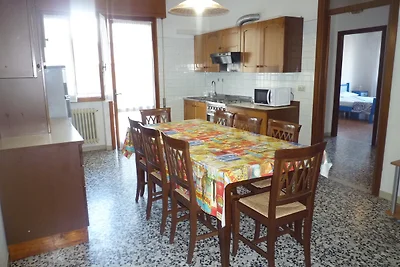 Ferienwohnung geräumig mit 8 Schlafplätzen