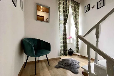 Ferienhaus im Zentrum mit Balkon