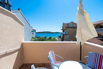 Ferienwohnung mit Balkon und Grill