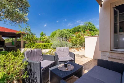 Ferienwohnung mit wundervollem Garten