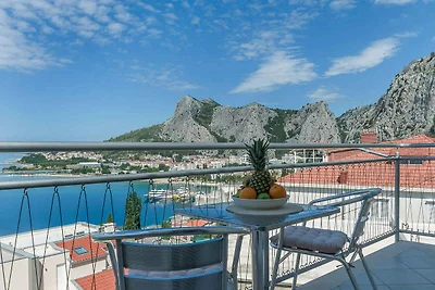 Ferienwohnung mit Balkon und Grill