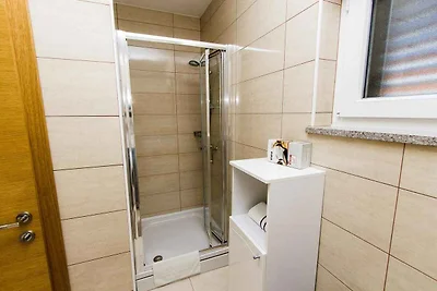 Charmantes Studio Vesna in ruhiger Lage von V