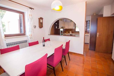 Ferienhaus mit Pool und Klimaanlage