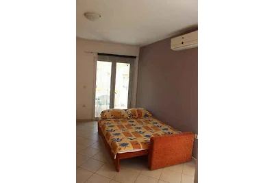 Ferienwohnung mit Klimaanlage und Grill