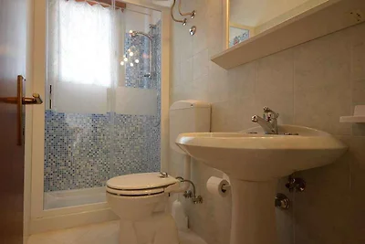 Ferienwohnung mit Balkon und Klimaanlage