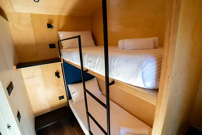 Mobilehome mit Klimaanlage und Holzveranda