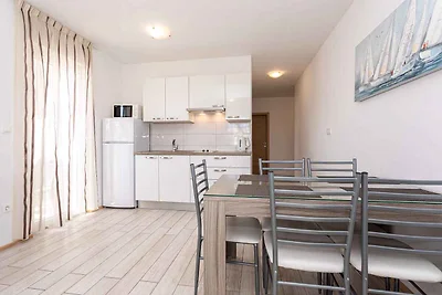 Ferienwohnung mit Klimaanlage und Terrasse