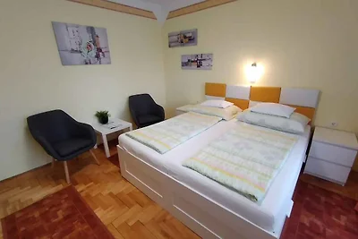 Ferienwohnung mit WLAN in ruhiger Lage