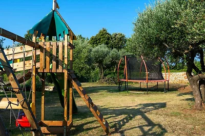 Villa mit Klimaanlage und Pool