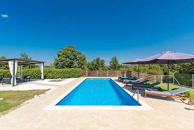 Villa mit Privatpool