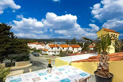 Ferienhaus mit Aussenpool, Klimaanlage und