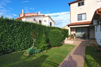 Ferienwohnung mit Klimaanlage, Terrasse und