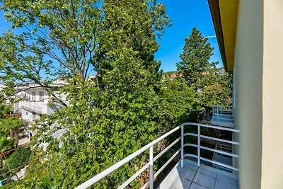 Ferienwohnung mit Balkon und Klimaanlage