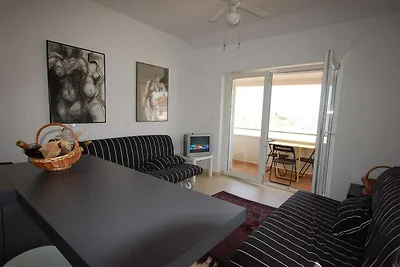 Ferienwohnung mit Balkon und Klimaanlage