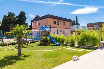 Villa mit Pool, Sauna und Jacuzzi