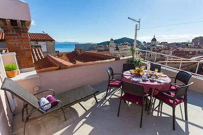 Ferienhaus mit Terrasse und Meersicht