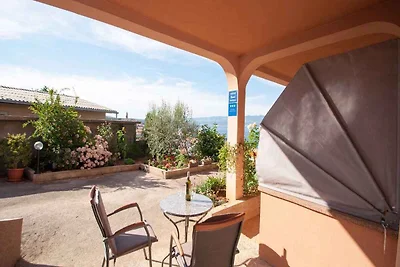 Studio mit Terrasse und schönen Meerblick