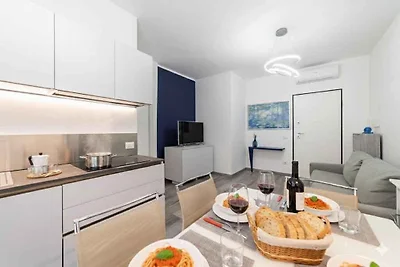 Ferienwohnung mit Klimaanlage und Balkon