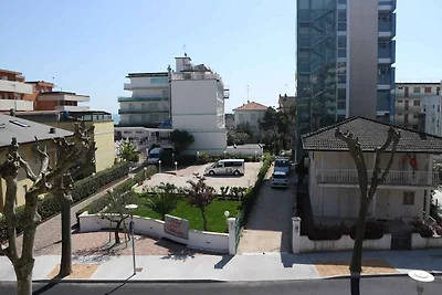 Ferienwohnung mit Klimaanlage und Balkon