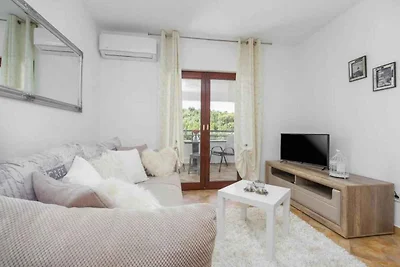 Ferienwohnung mit Klimaanlage und Terrasse