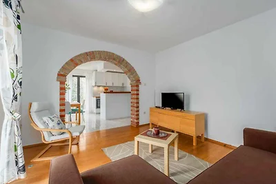 Ferienwohnung mit Klimaanlage und Balkon